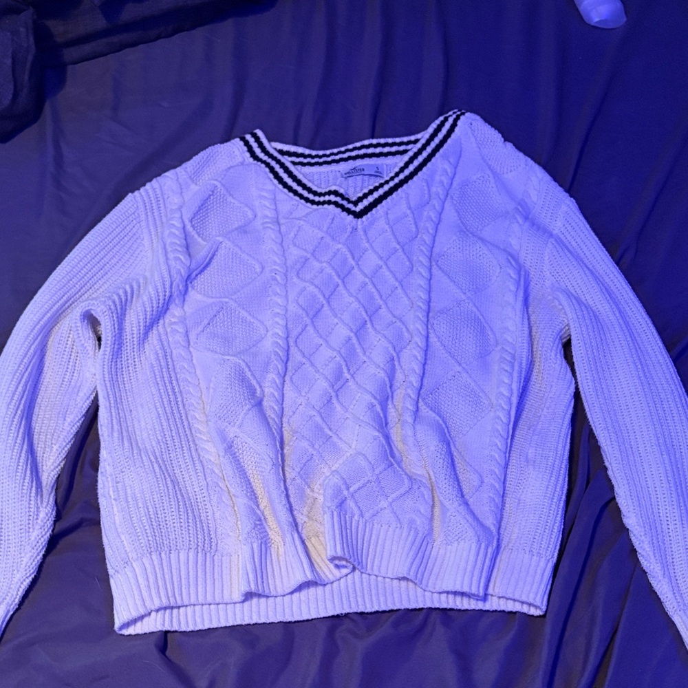Hollister White V-Neck Sweater with Black Trim